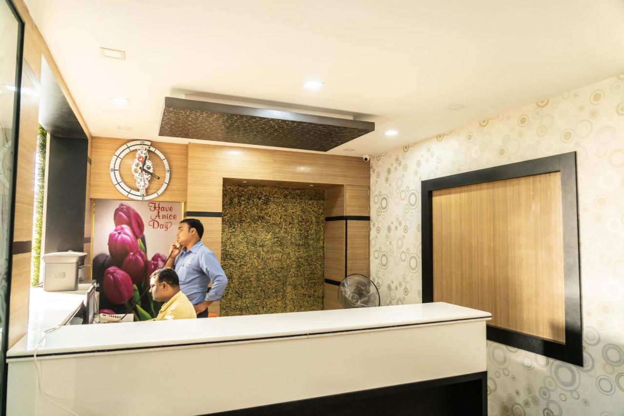 Hotel Bnson Blue Cuttack Exterior photo
